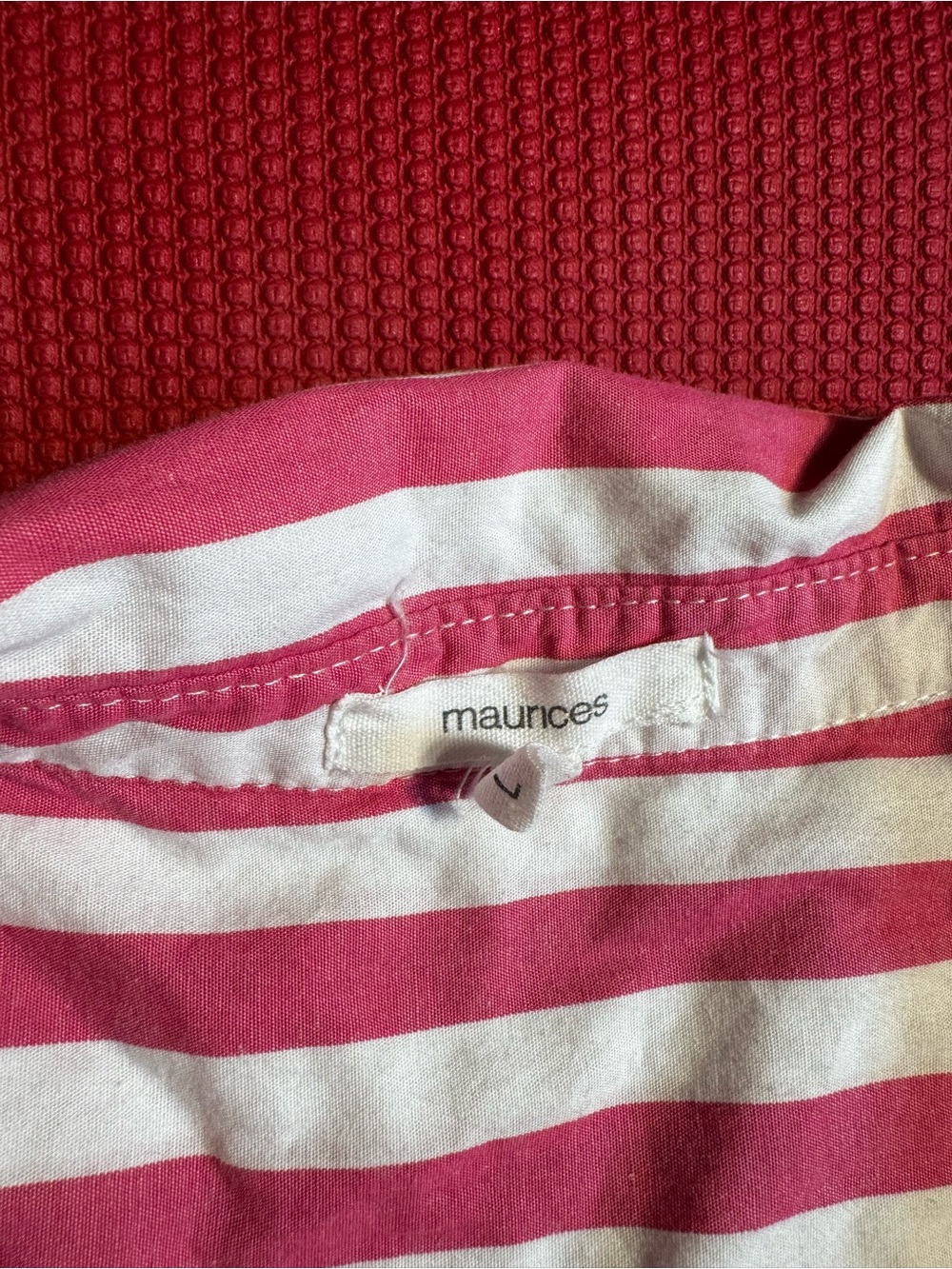 Button up - Picture 2 of 2